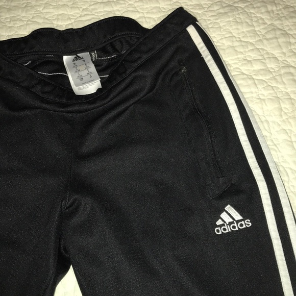 Adidas - Picture 2 of 4